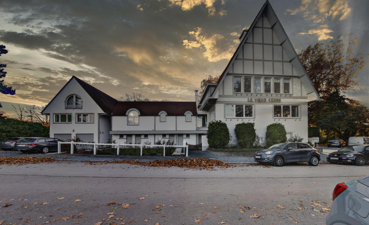 Auberge Du Vieux Cedre, Enghien-Belgique Hotell Exteriör bild